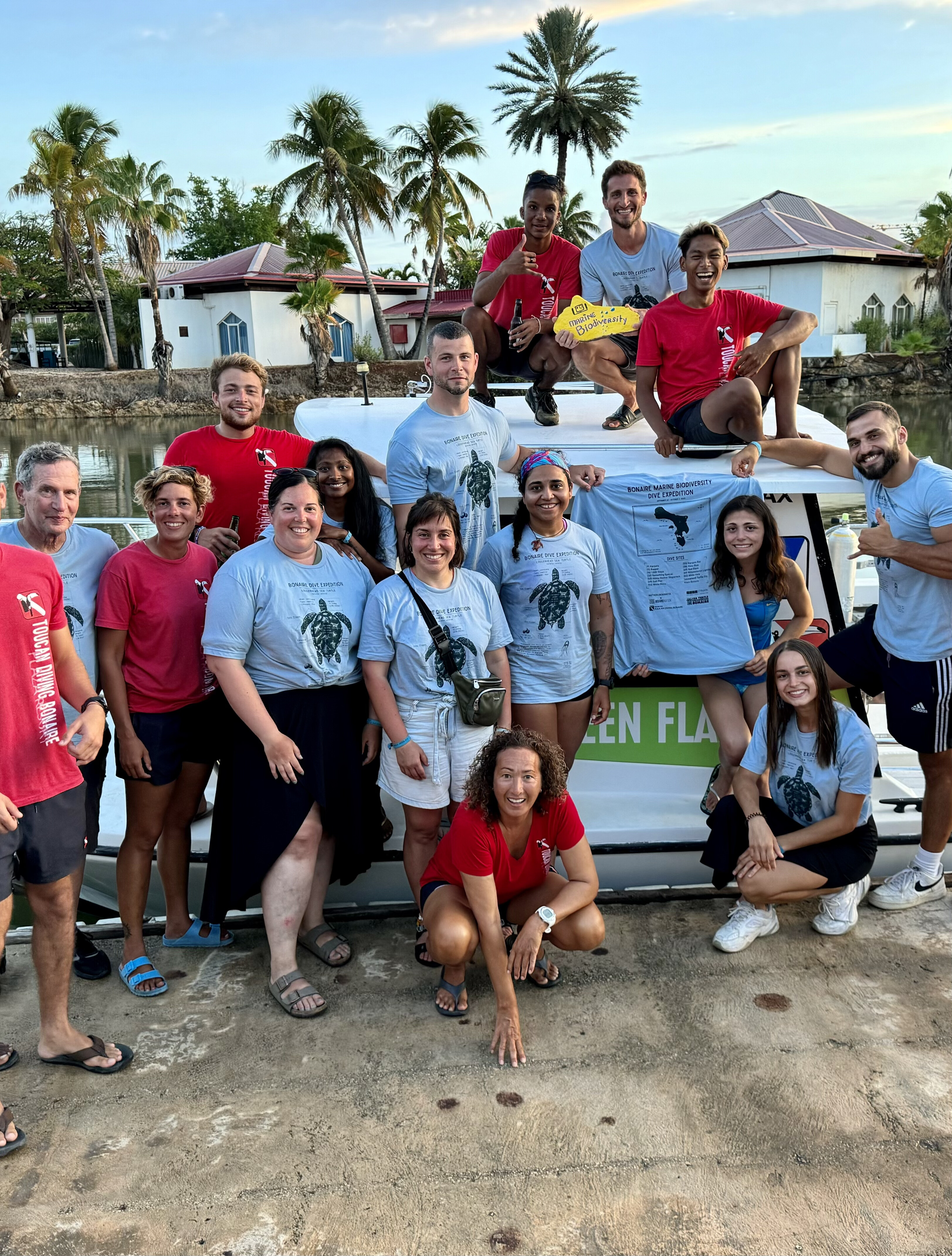 Icosa travelers and crew on a Bonaire dive expedition